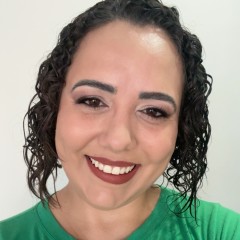 Flávia Peixinho